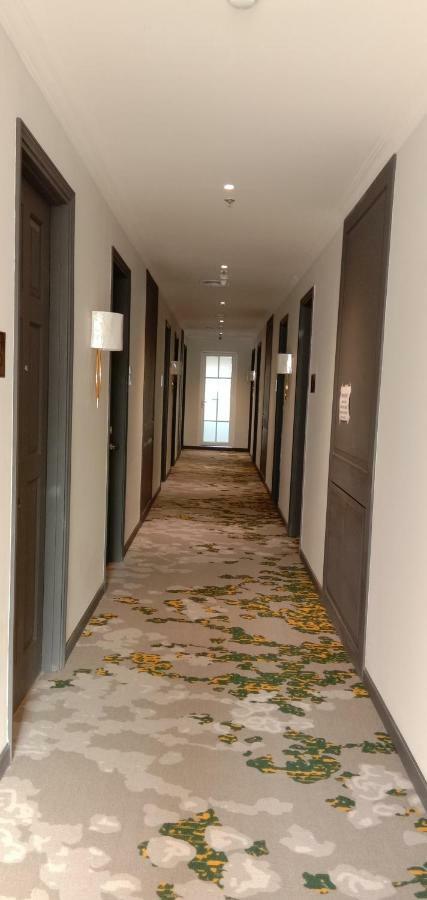 Hotel Shalva Jacarta Exterior foto